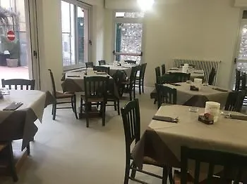 **  Hotel Capinera Garda  İtalya